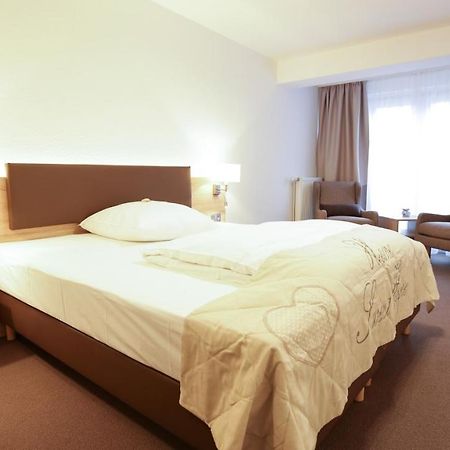 Hotel Waldhalle Mölln Eksteriør bilde